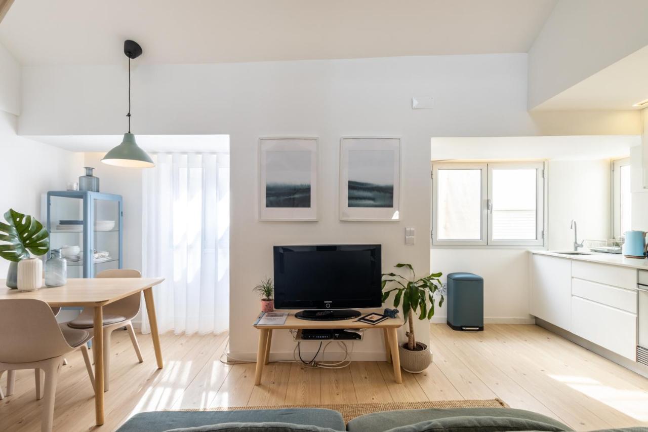 Carol Beach House Nazaré Dış mekan fotoğraf