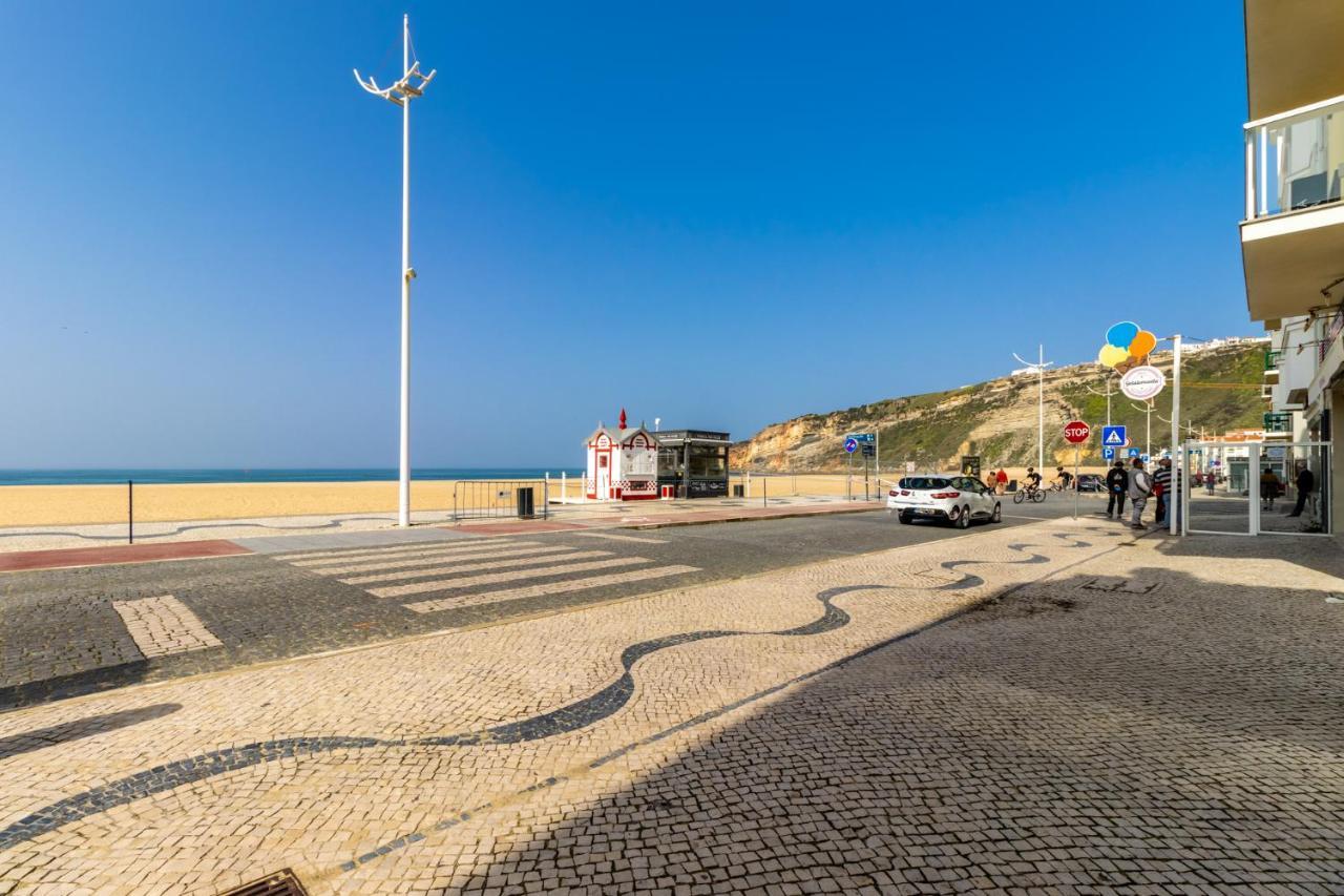 Carol Beach House Nazaré Dış mekan fotoğraf