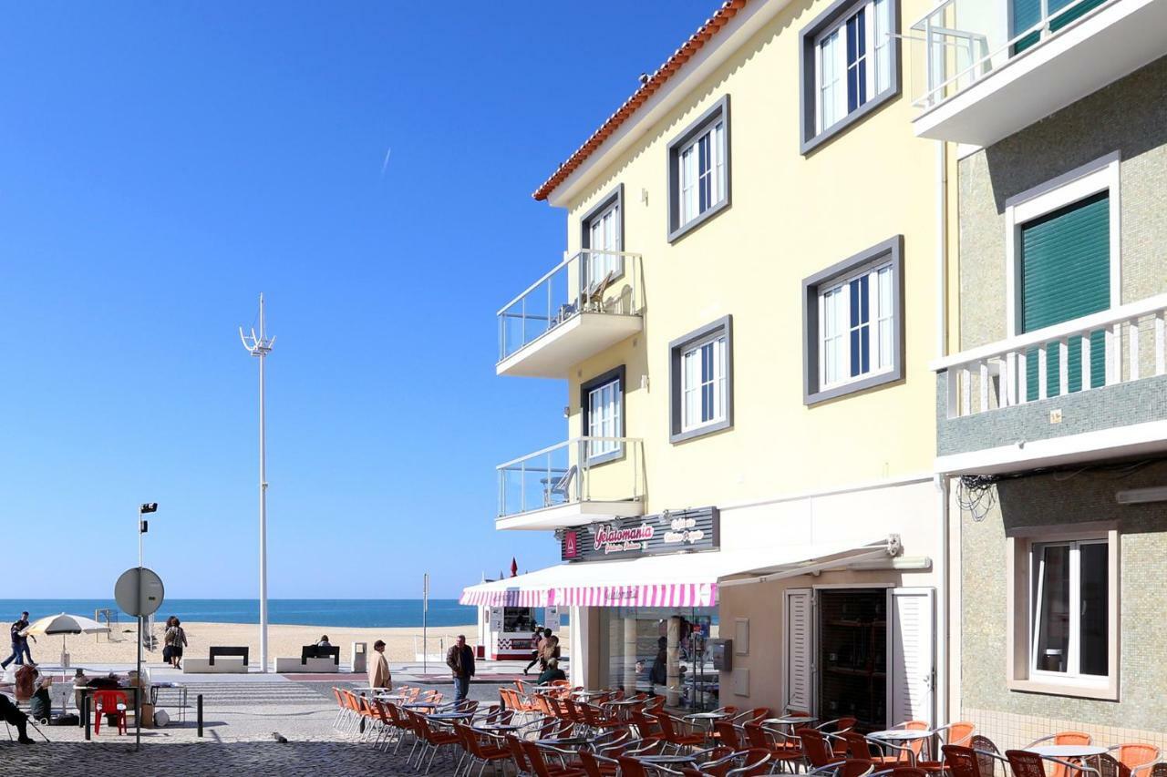 Carol Beach House Nazaré Dış mekan fotoğraf